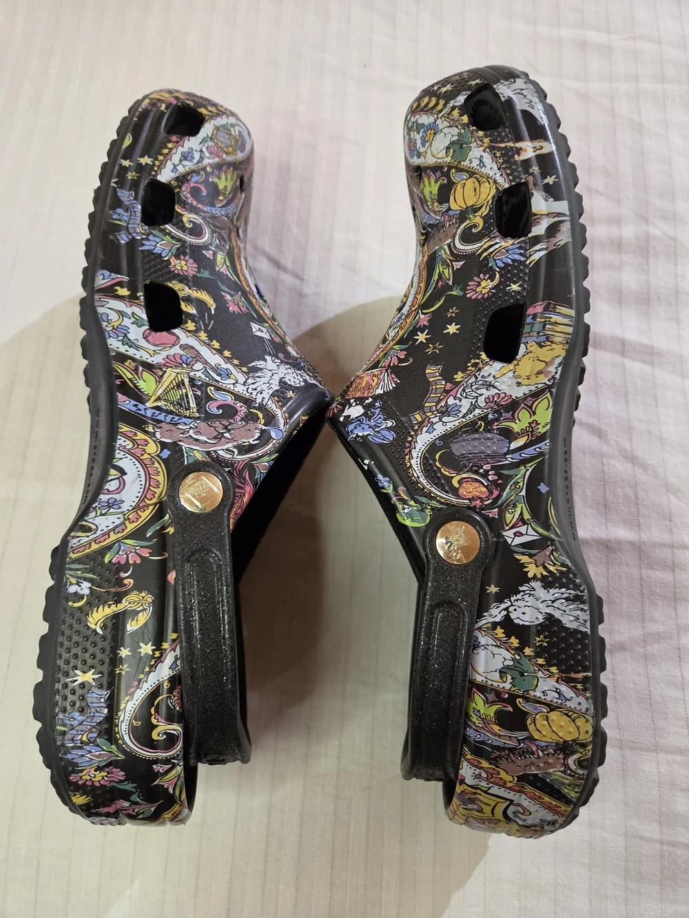 Crocs Adult Classic Collab Harry Potter x Vera Bradley Clogs Size 12Men 14Women